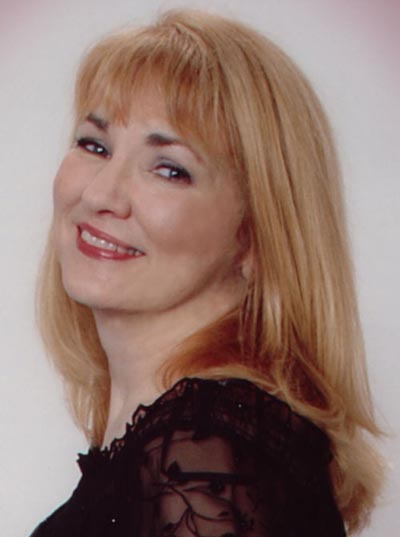 Mary Punshon,  Soprano